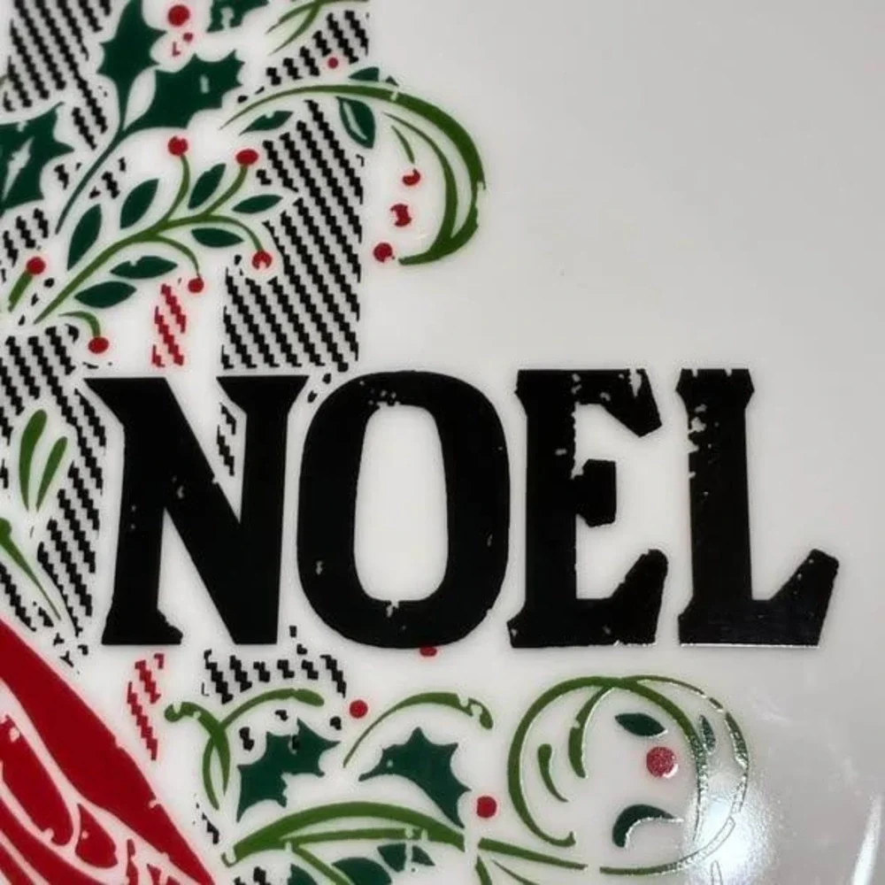 Better Homes & Gardens Noel Cardinal Appetizer Plate Plaid Christmas 8.5